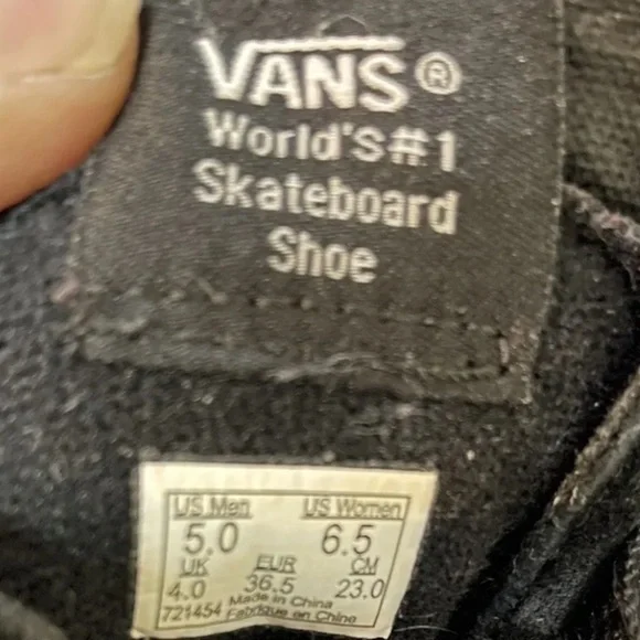 Vans SK8 Hi Classic Mens Size 5 Black/White Reindeer, Skull, Tree Women’s 6.5 - Picture 11 of 11